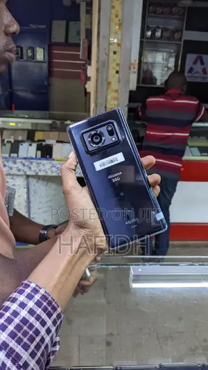 Sharp Aquos R6 128 GB Black