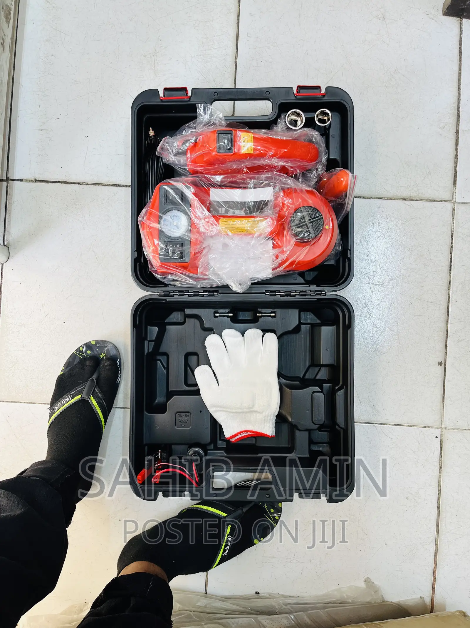 Safety Car Jack