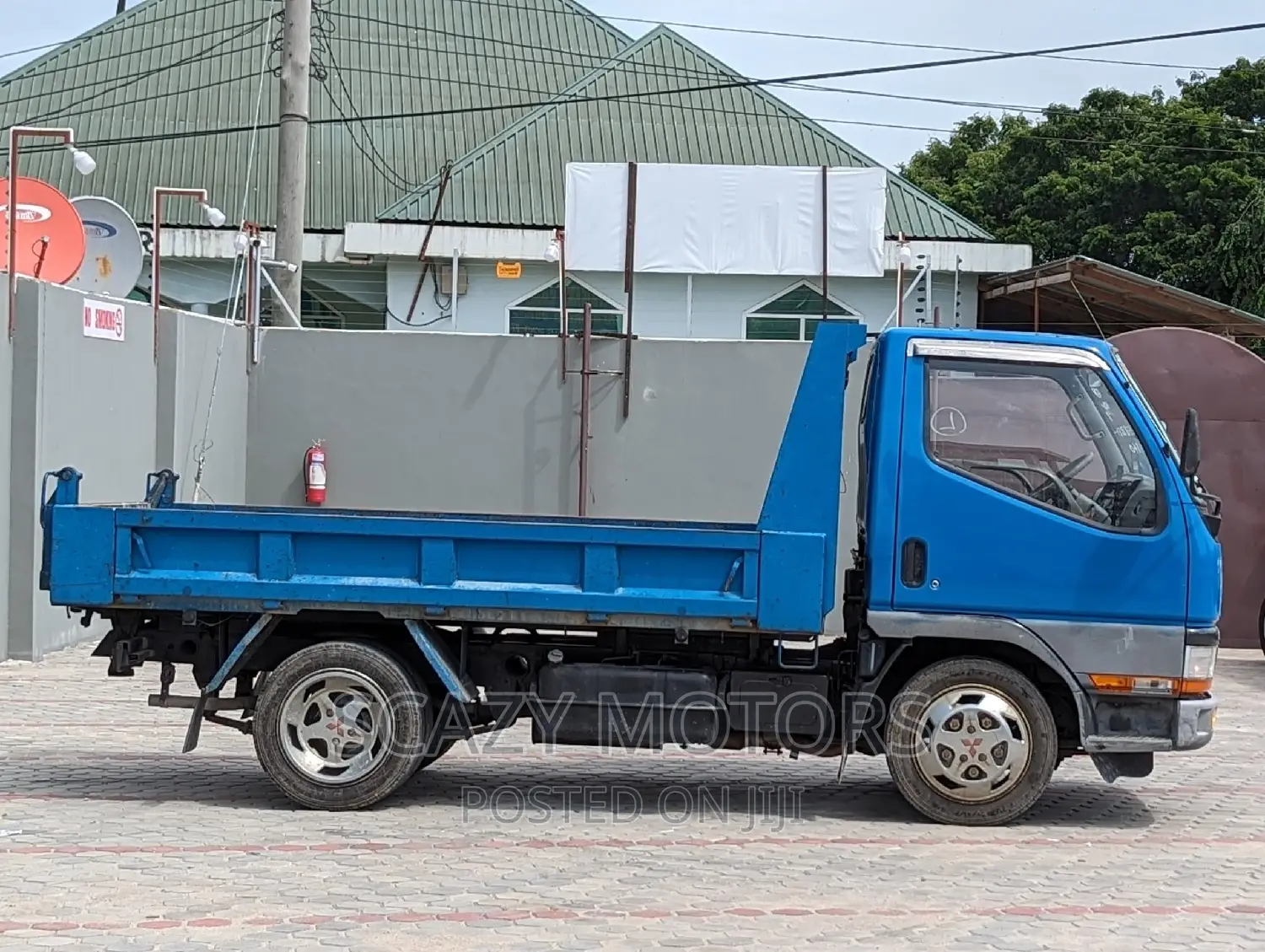 Mistubishi Canter. 1999 Old Model.