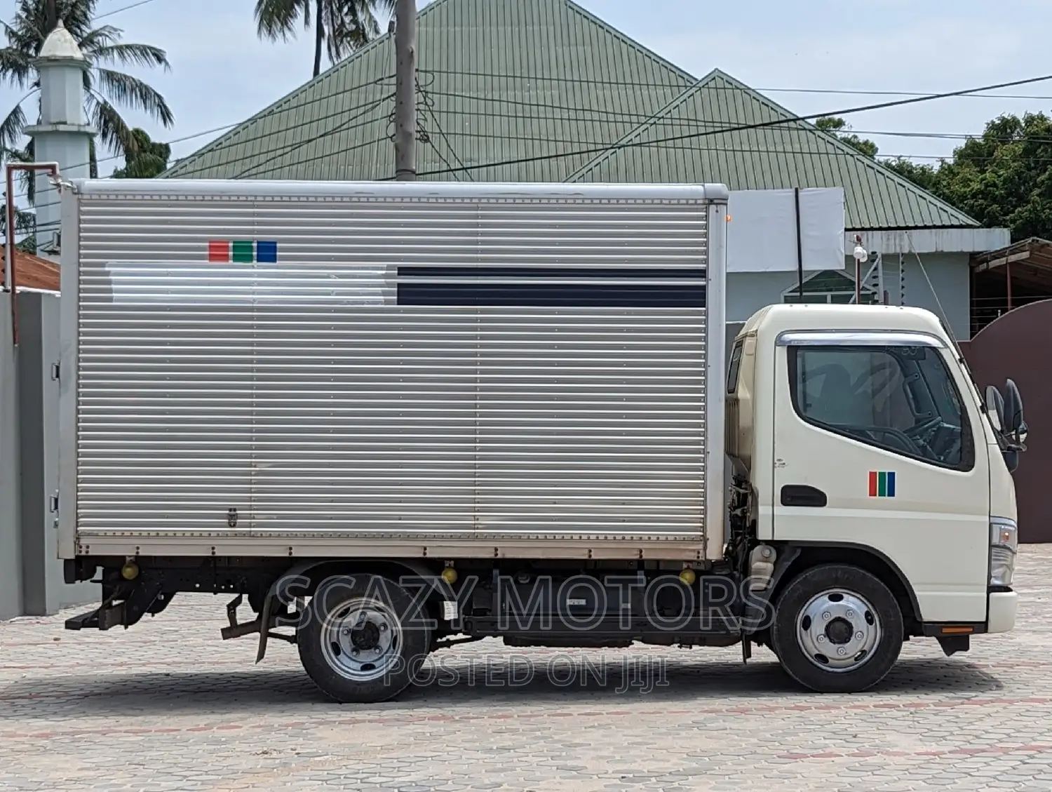 Mistubishi Canter 2007 Model.