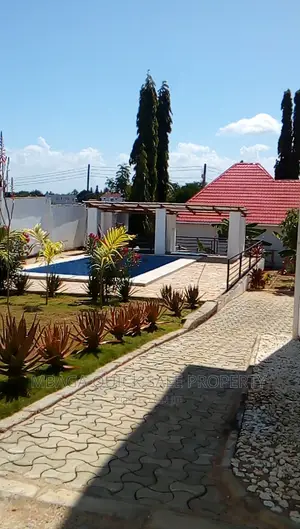 Furnished 4bdrm Apartment in Bunju Moga for rent