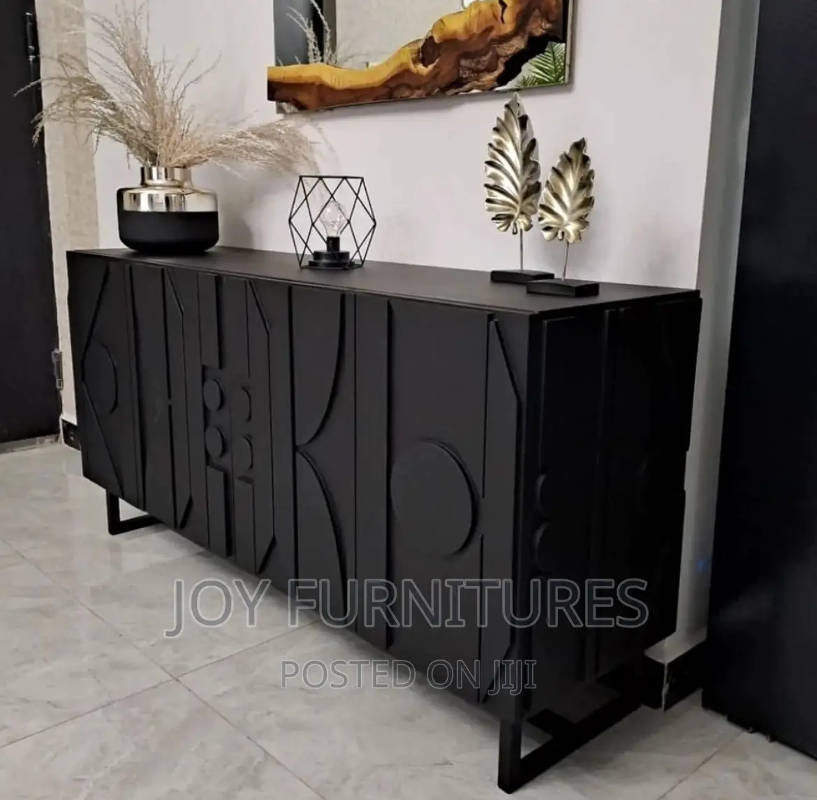 Showcase Console