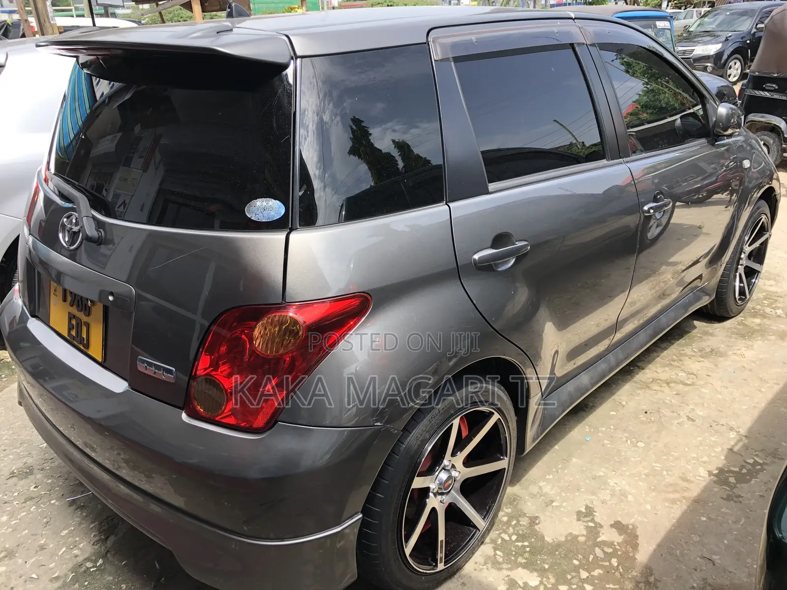 Toyota IST 2004 Gray