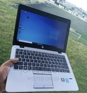 Laptop HP EliteBook 820 G3 8GB Intel Core I7 HDD+SSD 500GB