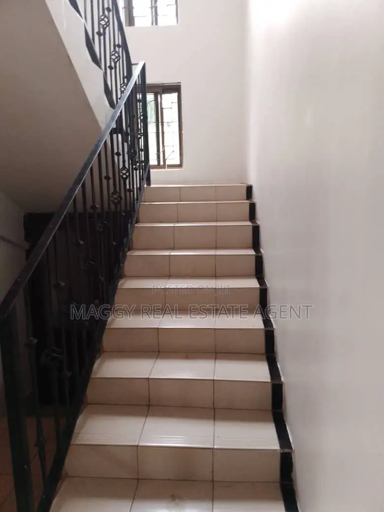 6bdrm House in Bahari Beach, Kunduchi for rent