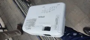 EPSON Projector Eb-E01 Clean Condition