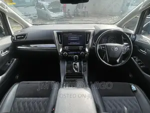 Toyota Alphard 2017 Pearl
