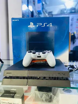 PS4 Gaming Console