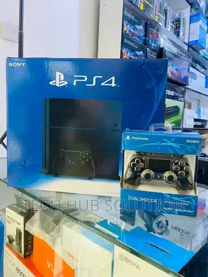 PS4 Slim Gaming Console