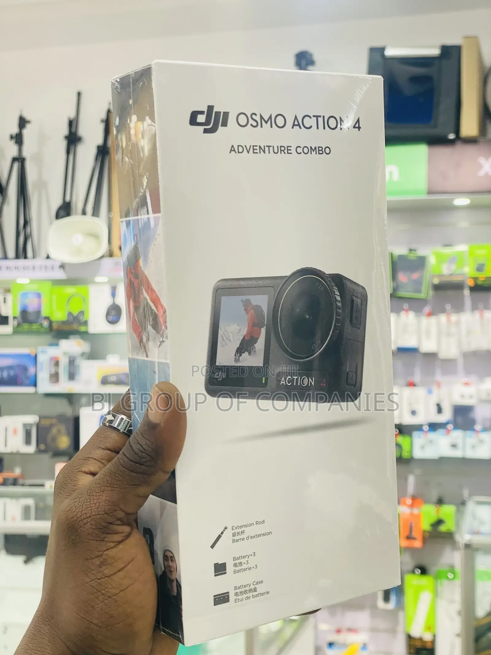 DJI Osmo Action 4 Camera Adventure Combo