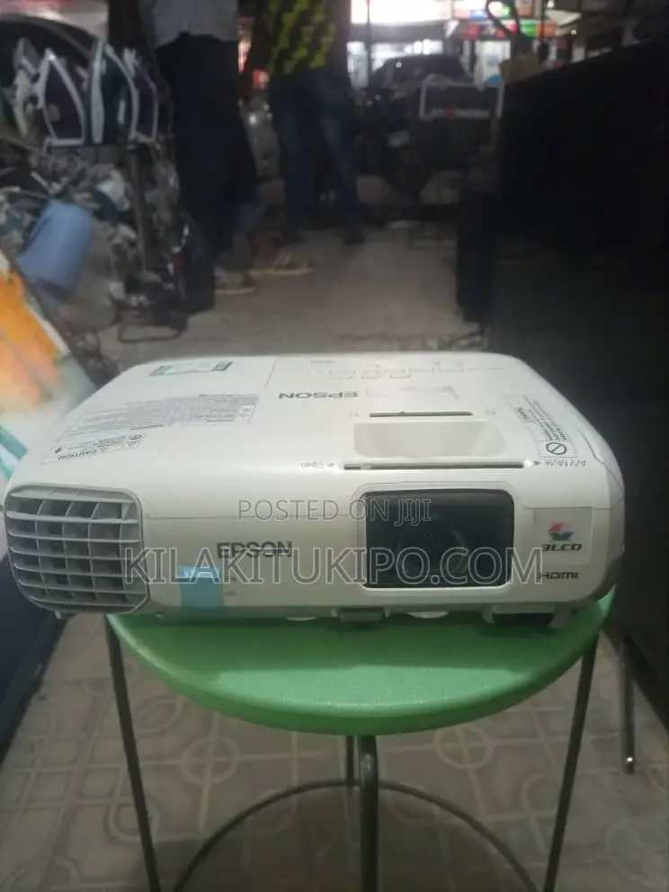 EPSON Projector X27