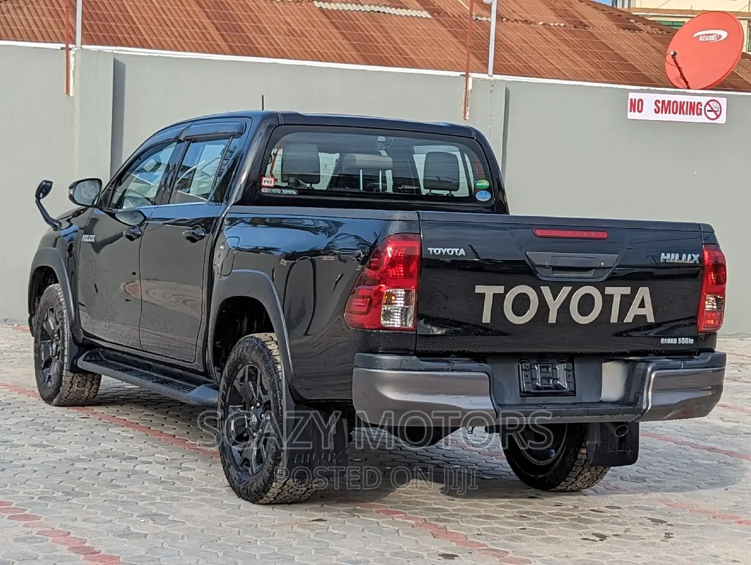 Toyota Hilux 2019 Black