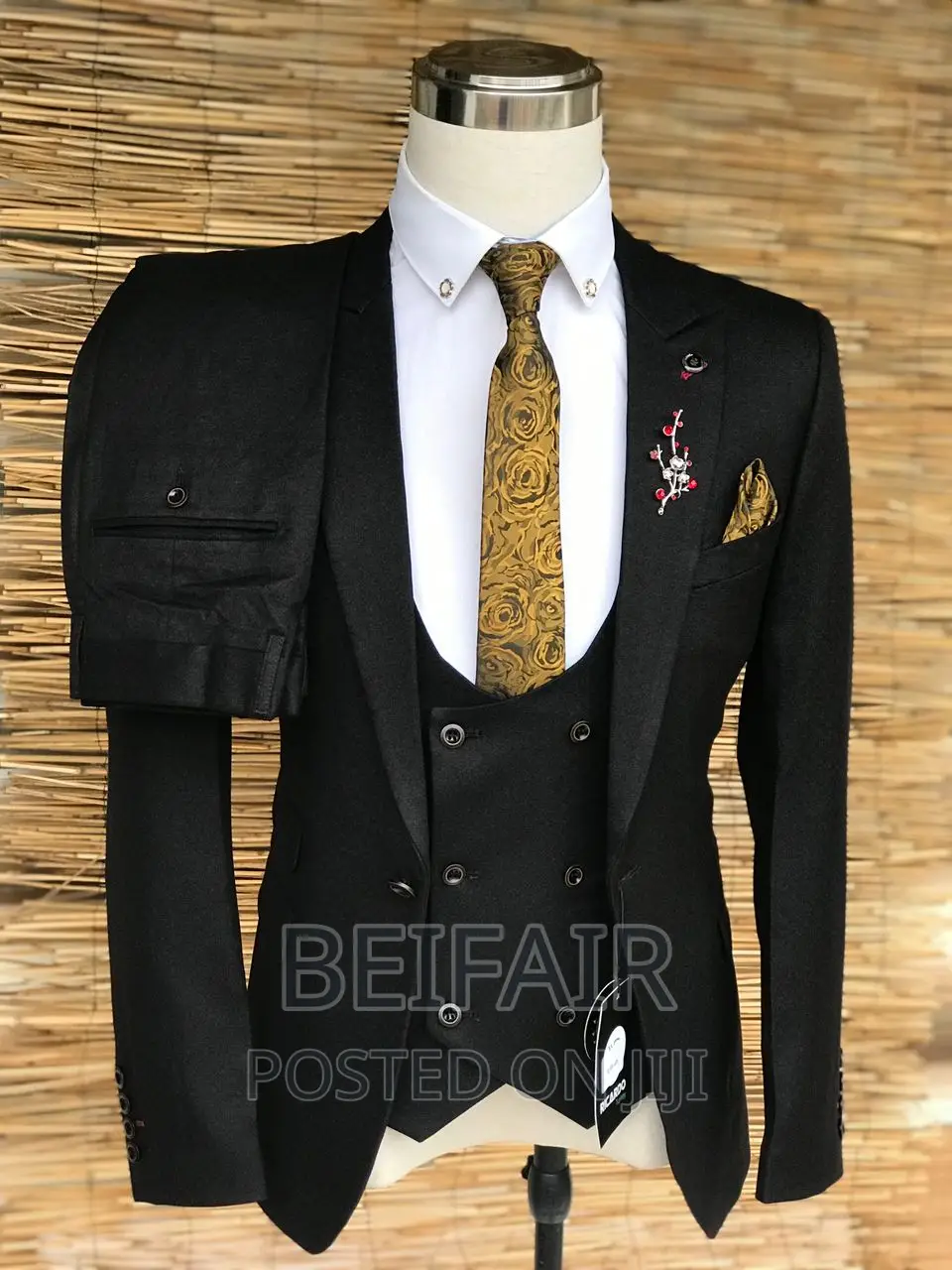 Suti Nyeusi Za Kiume | Men's Black Suit | Three Pieces