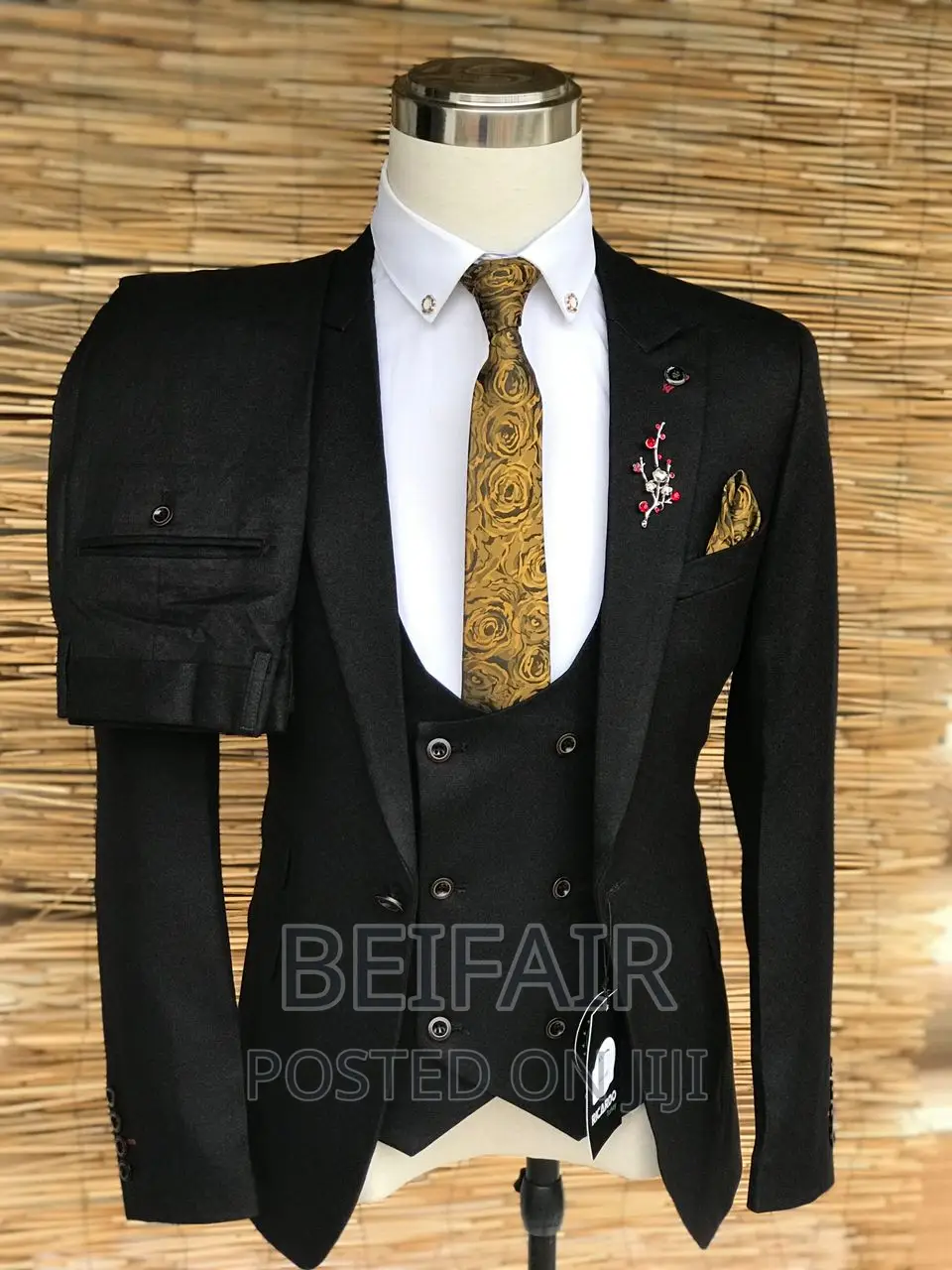Suti Nyeusi Za Kiume | Men's Black Suit | Three Pieces