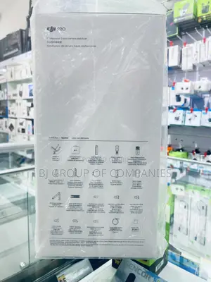 DJI RS 3 Pro Gimbal Stabilizer Combo
