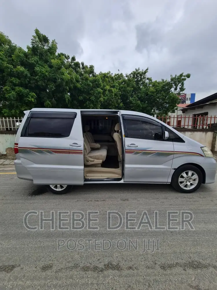Toyota Alphard 2005 Silver