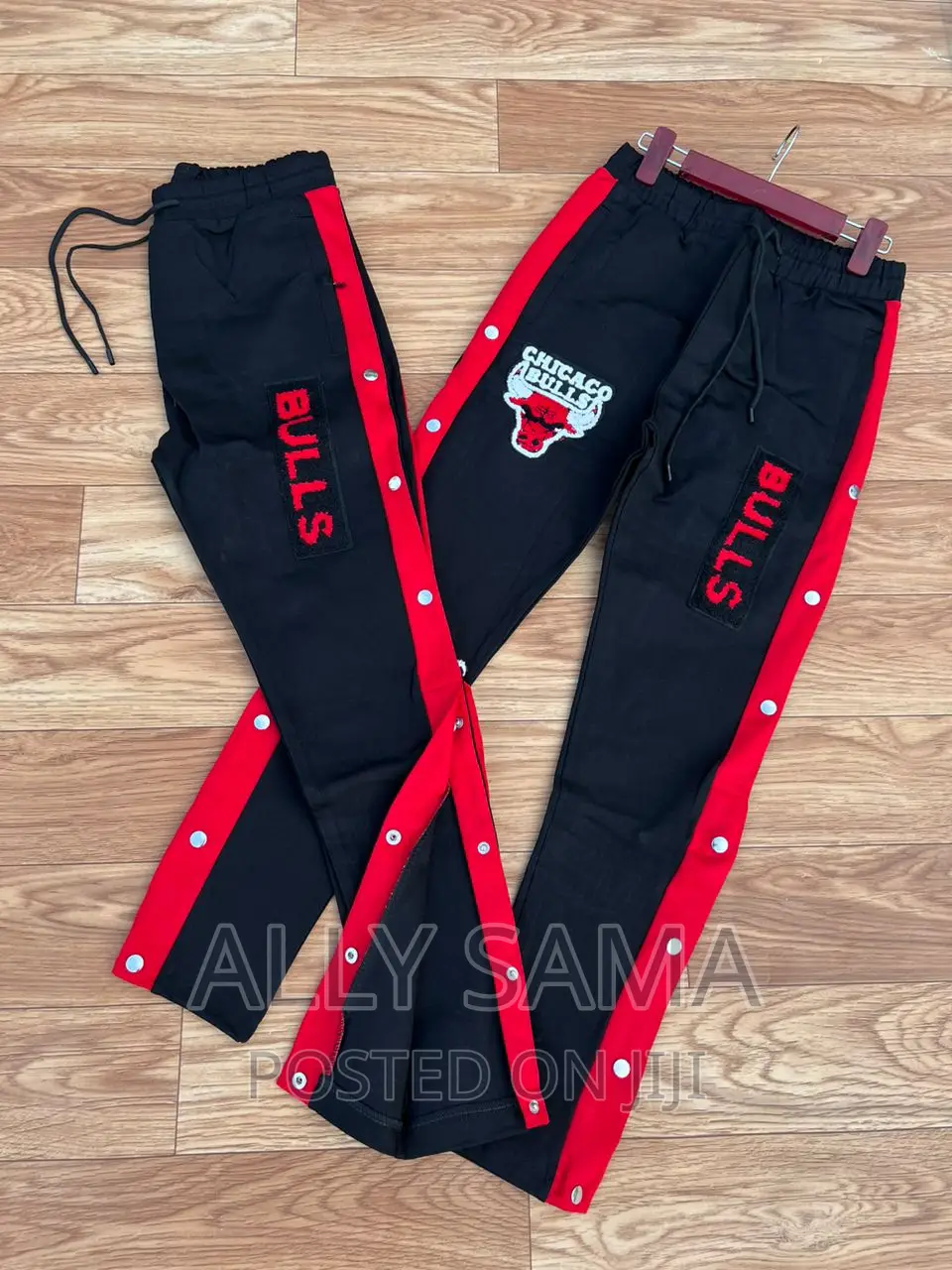 Unisex Track Bulls