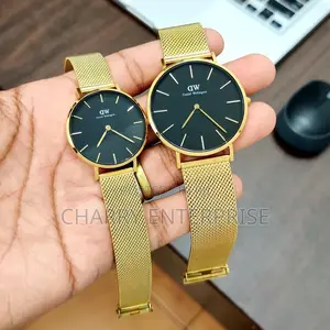 DW DANIELE WELIGHTON* Watch Water Resistant
