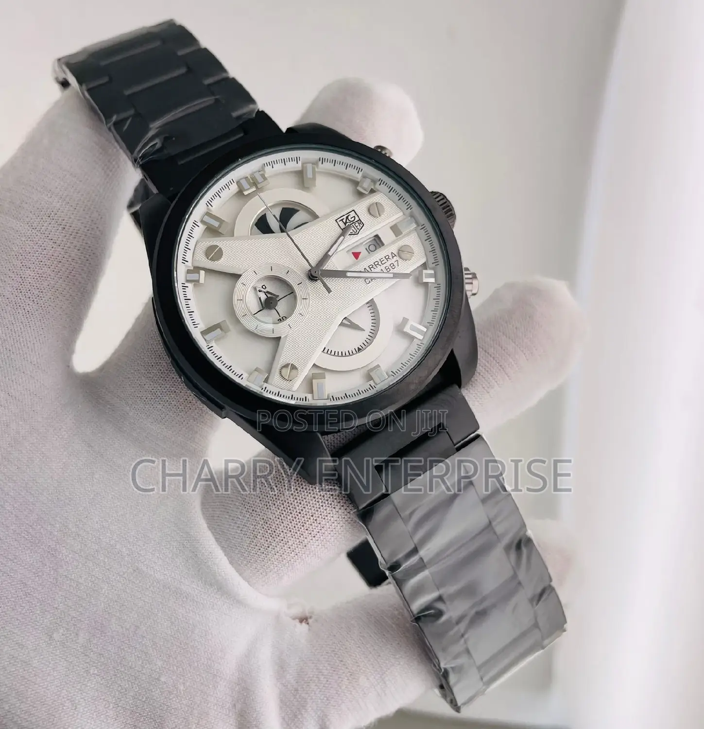 *NEW TAG CARERA Watch Water Resistant