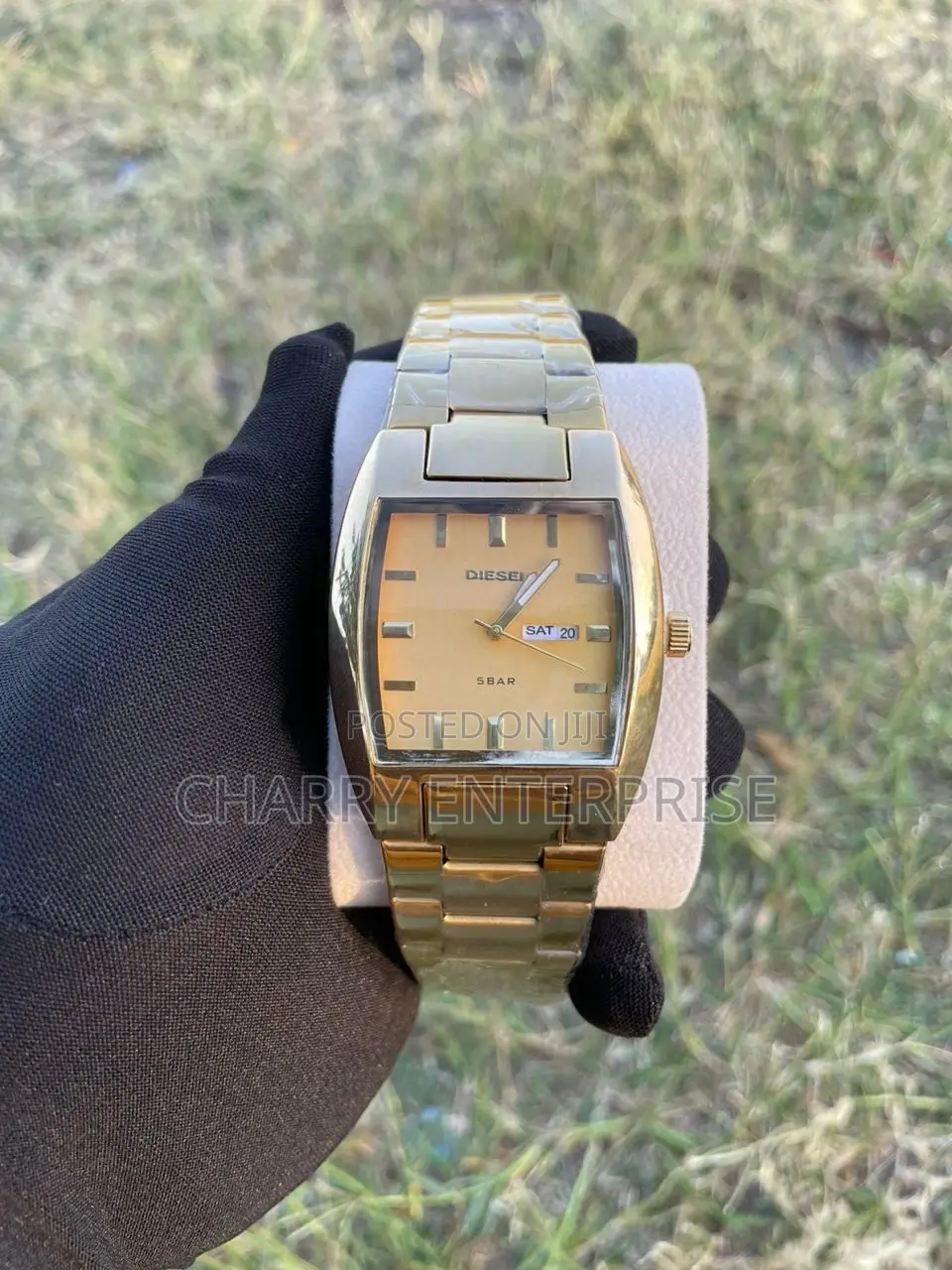  Diesel Quality Watch for All Gender 