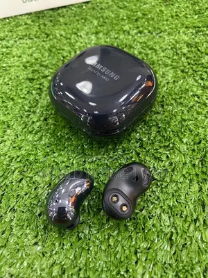 Samsung Galaxy Buds Live | Noise Cancelling Earbuds