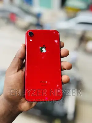 Apple iPhone XR 64 GB Red