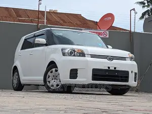 Toyota Corolla Rumion 2008 White