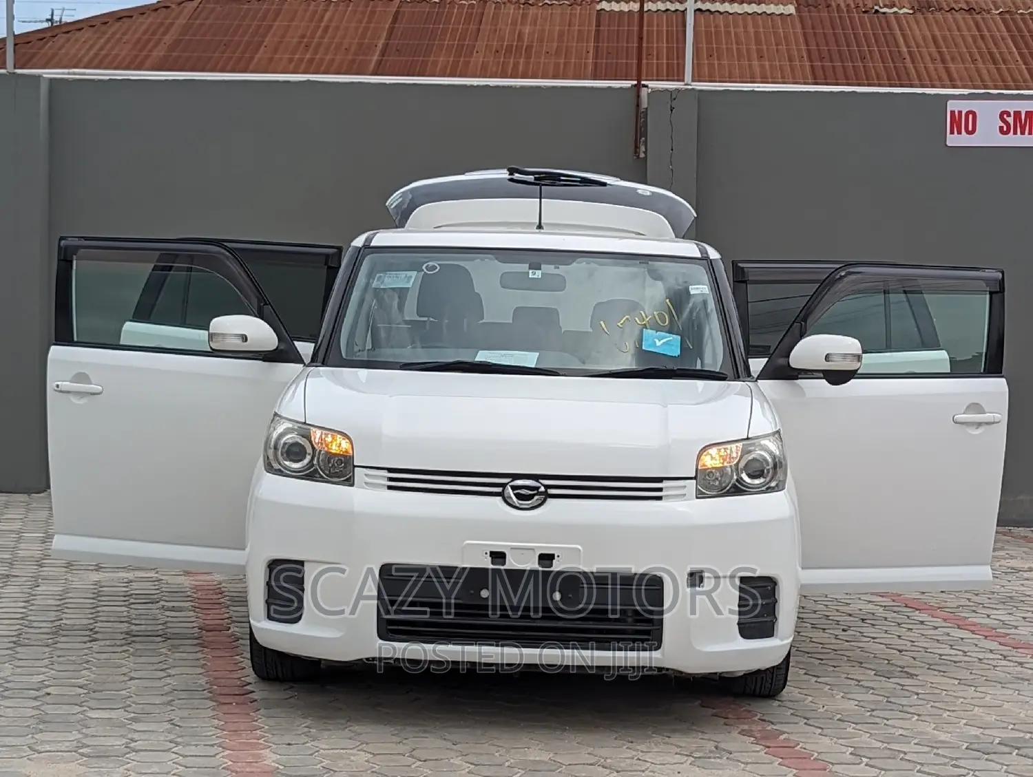 Toyota Corolla Rumion 2008 White