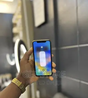 Apple iPhone 11 Pro 64 GB Gold
