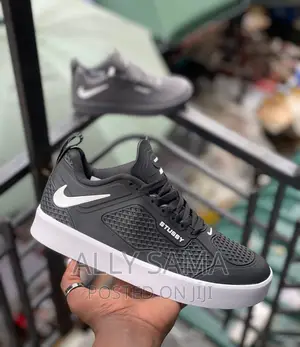 Mens Sneakers Brand (NIKE)