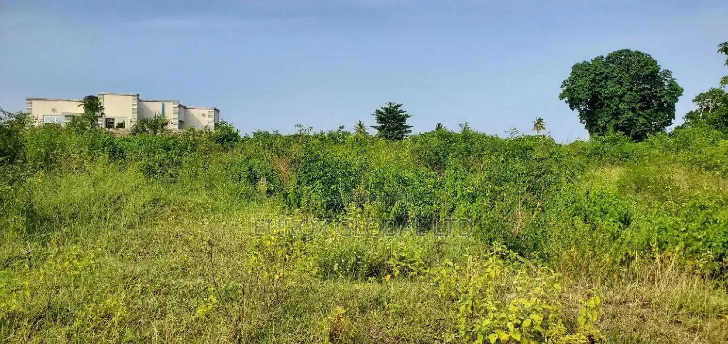 Kiwanja Kinauzwa Gezaulole Kigamboni,Land for Sale