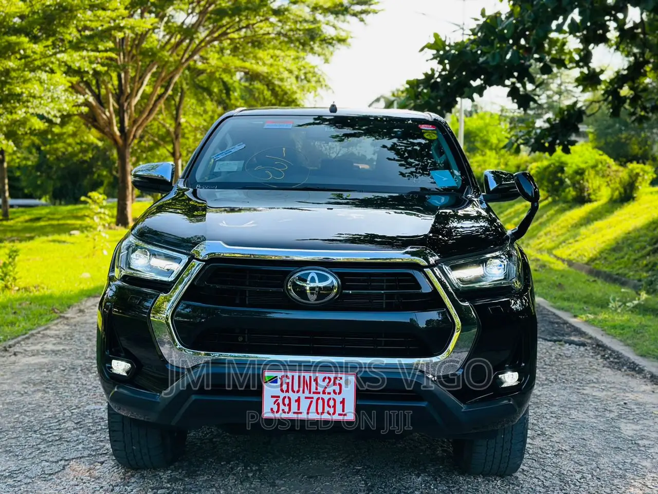 Toyota Hilux 2020 Black