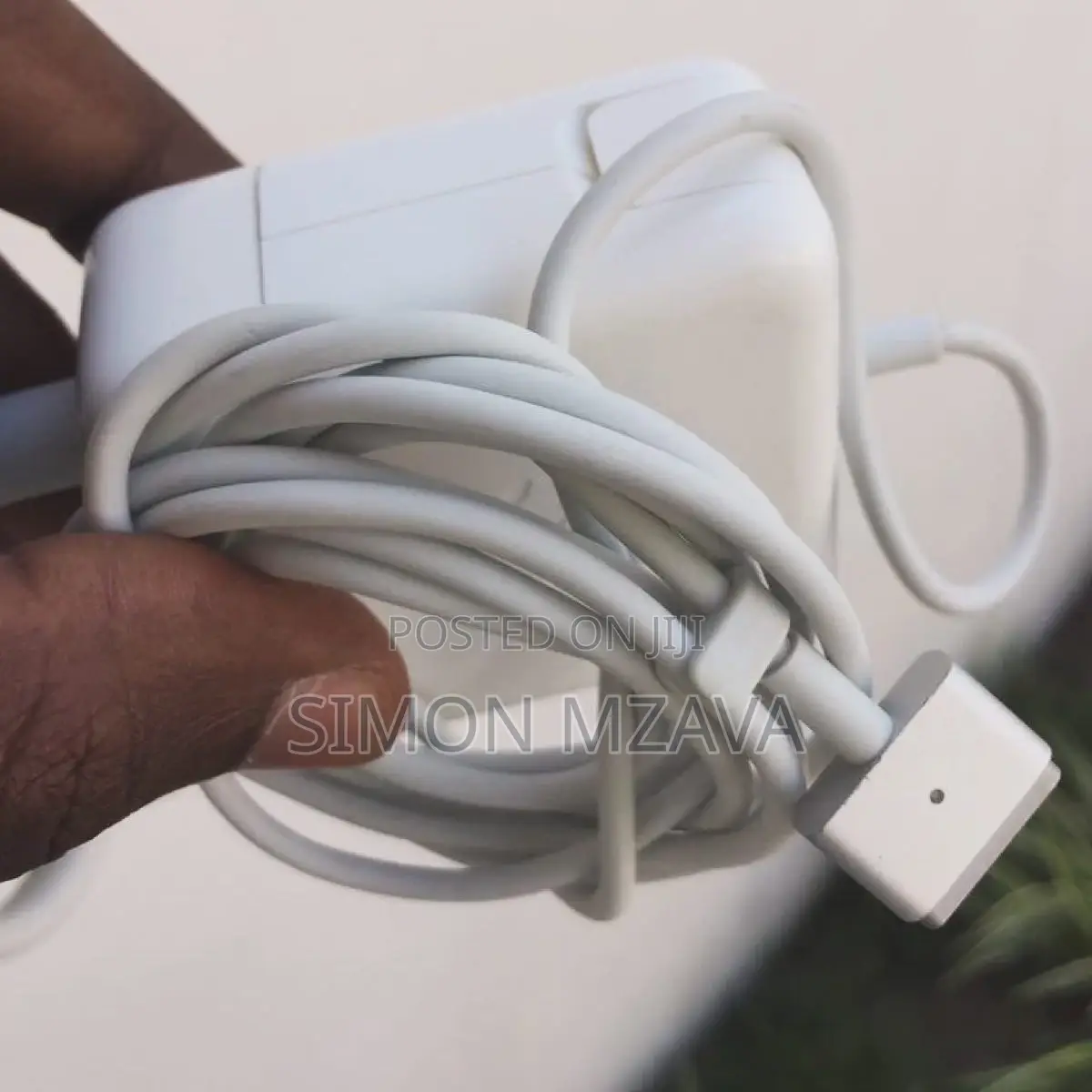 Magsafe2 85W Charger Charge Macbook Pro and Air. Available