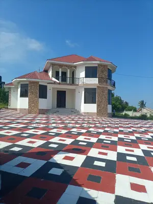 5bdrm House in Salasala, Kunduchi for rent