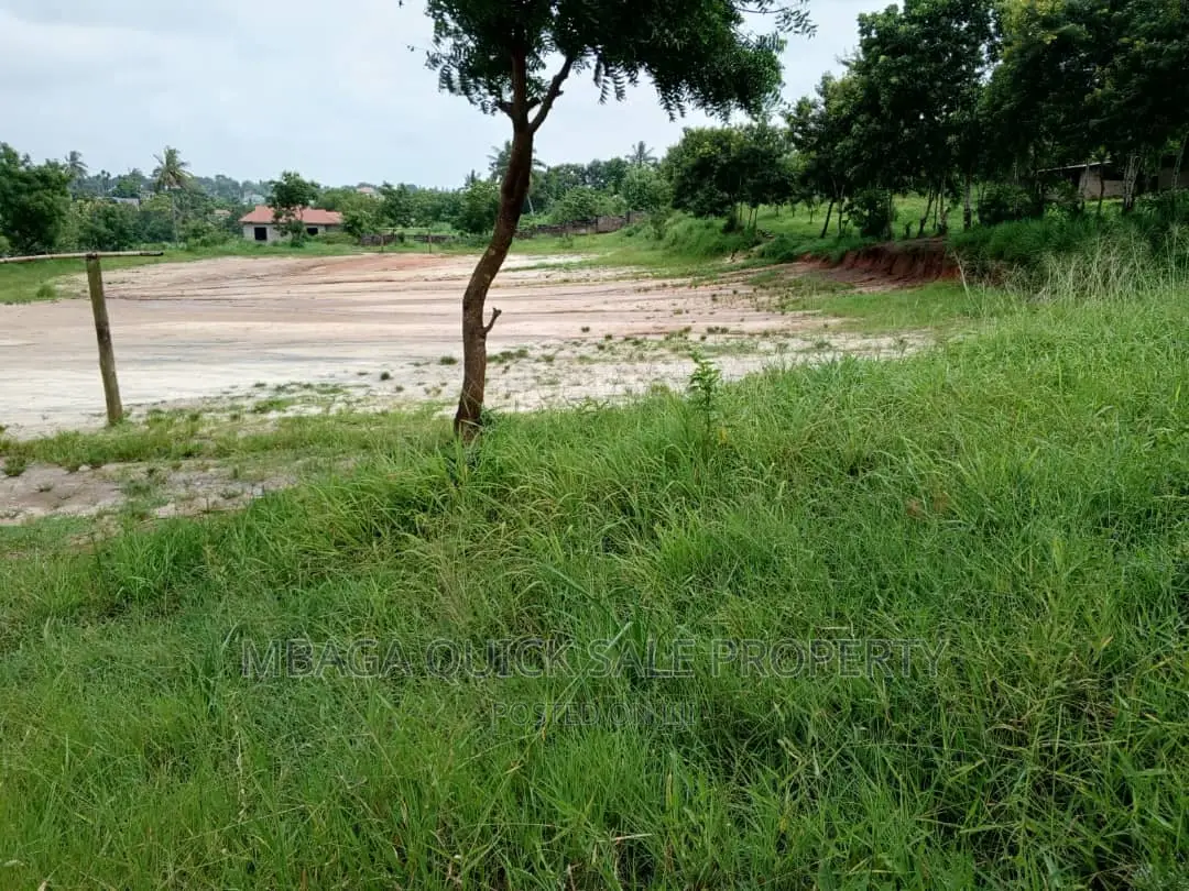 Furnished 20bdrm Block of Flats in Kibamba for sale
