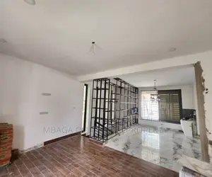 5bdrm House in Goba Kinzudi for sale