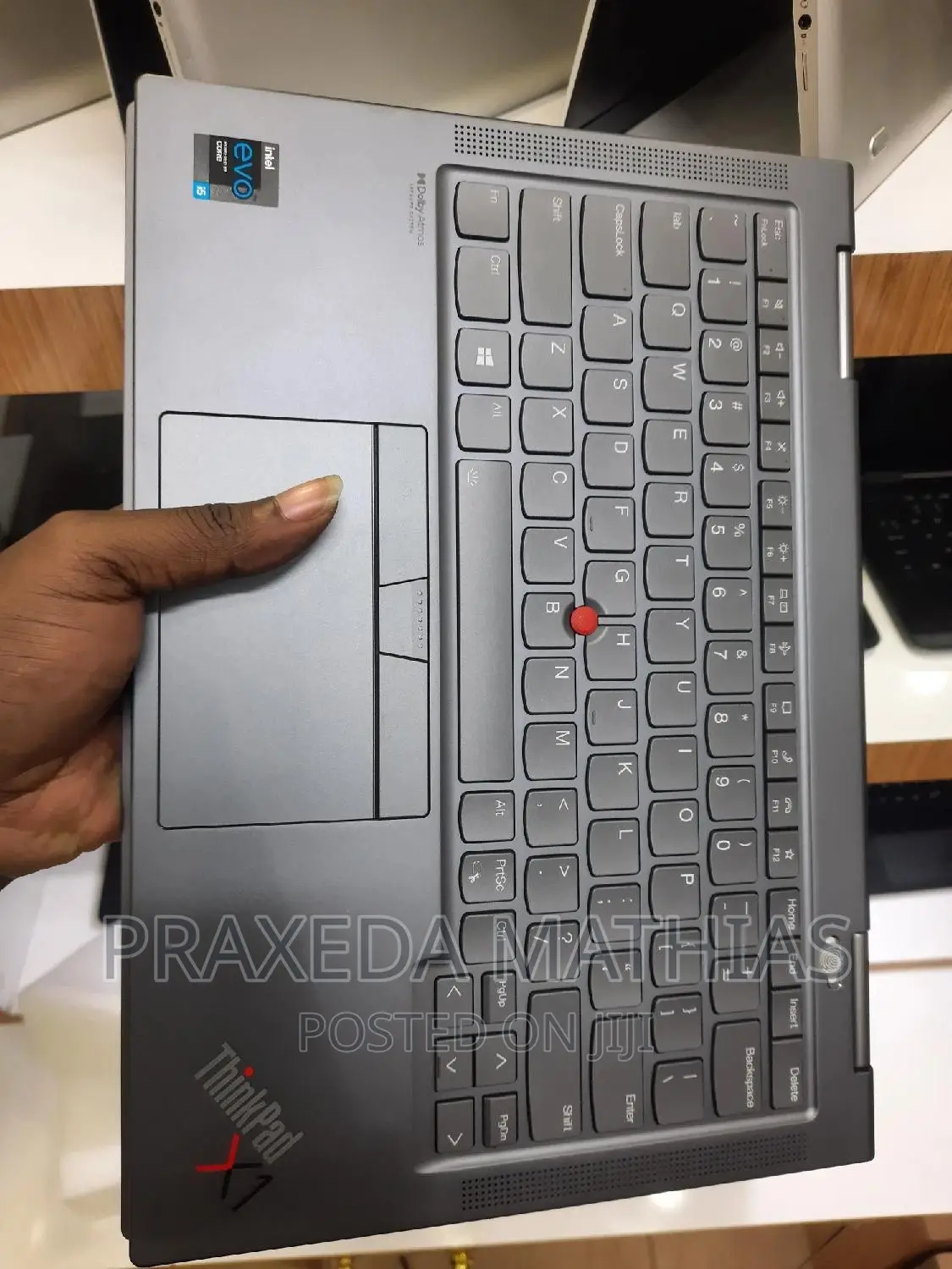 New Laptop Lenovo Thinkpad X13 Yoga 8GB Intel Core I5 SSD 256GB