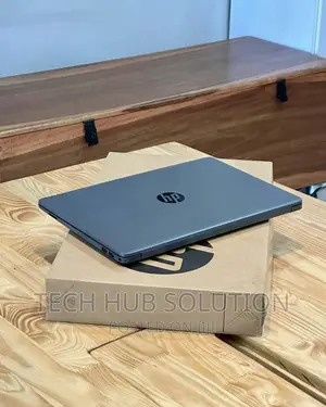 New Laptop HP 250 G7 4GB Intel HDD 500GB