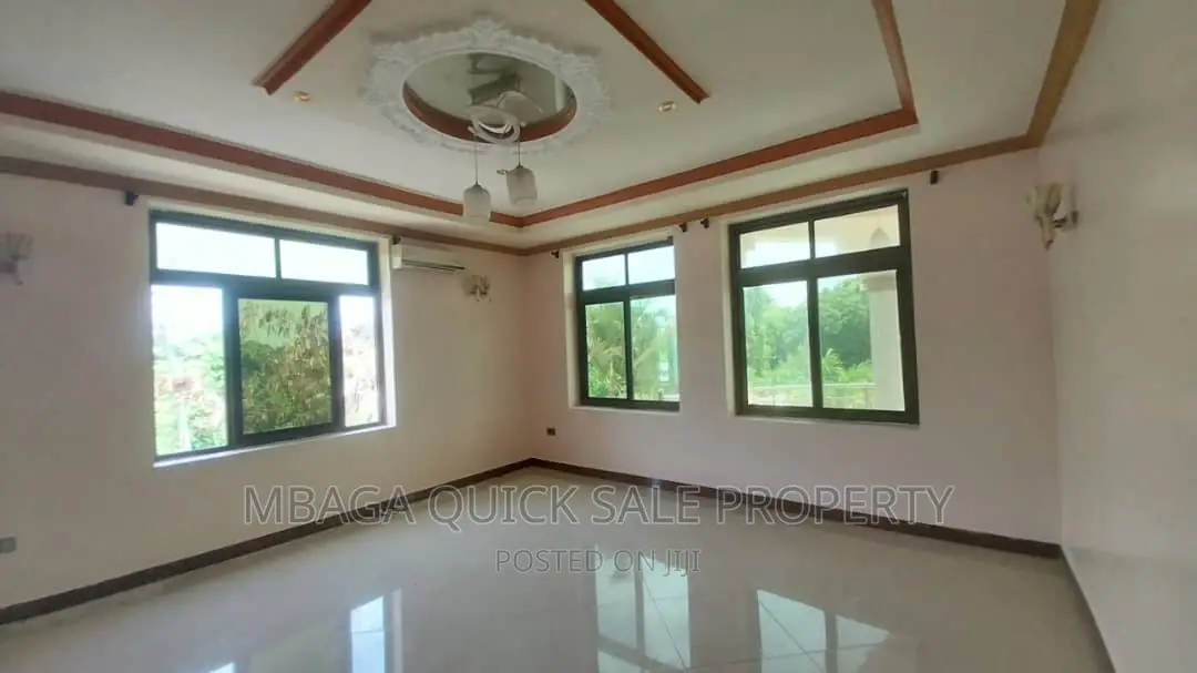 Furnished 4bdrm House in Mbezi Beach Rain Bow for rent