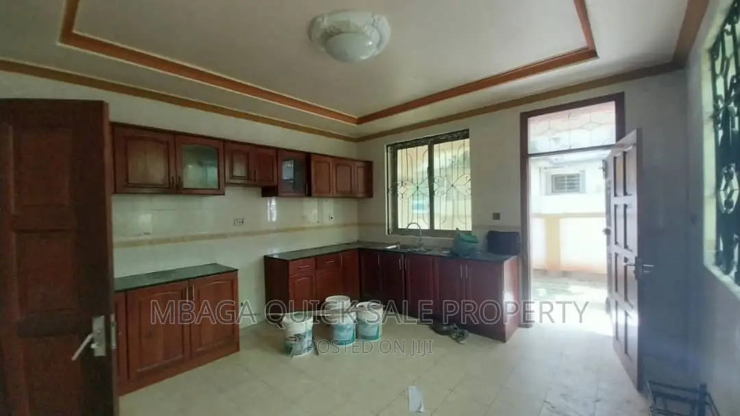 Furnished 4bdrm House in Mbezi Beach Rain Bow for rent
