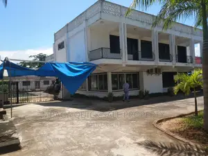 10bdrm House in Masaki for rent