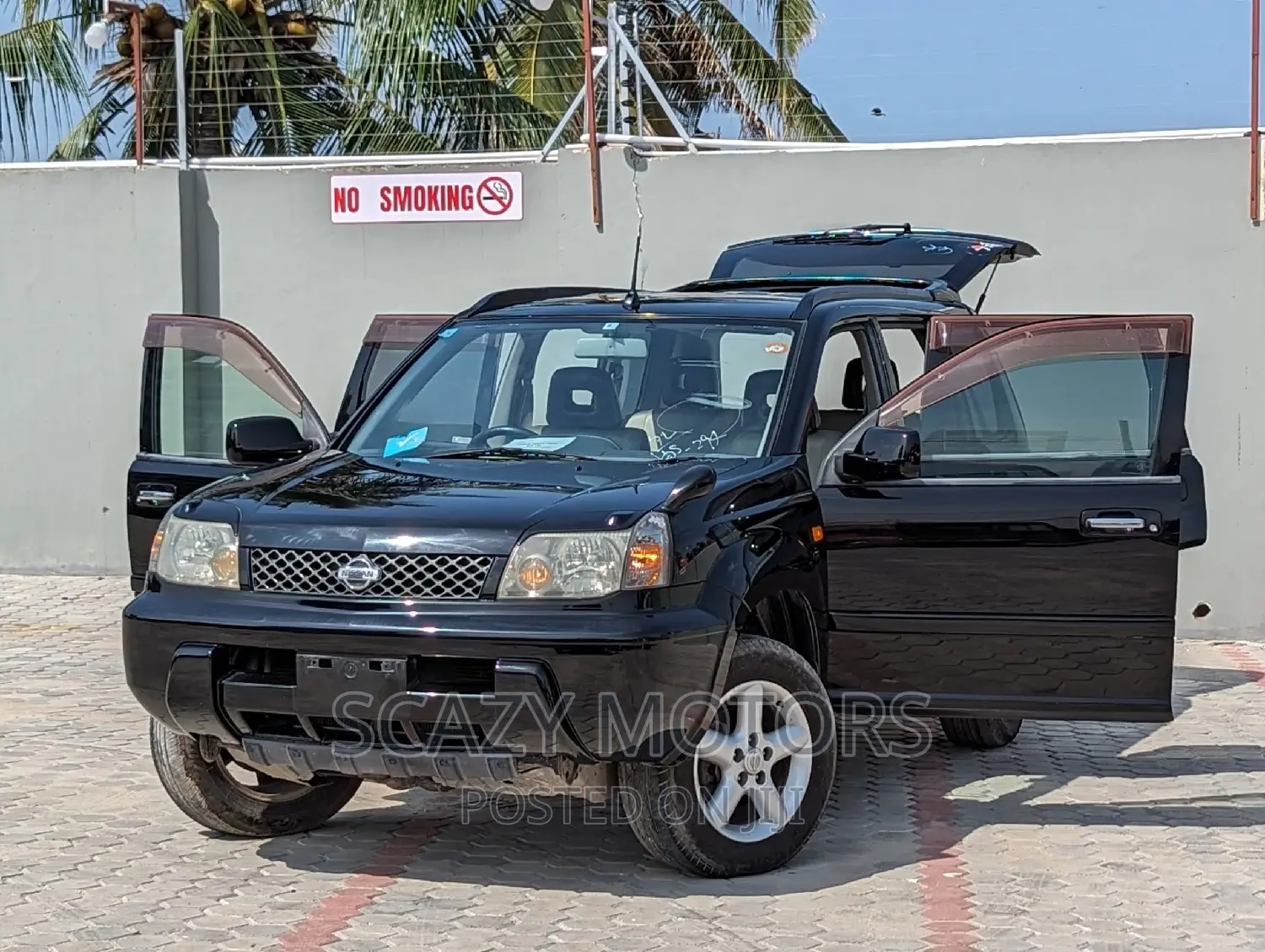 Nissan X-Trail 2006 Black