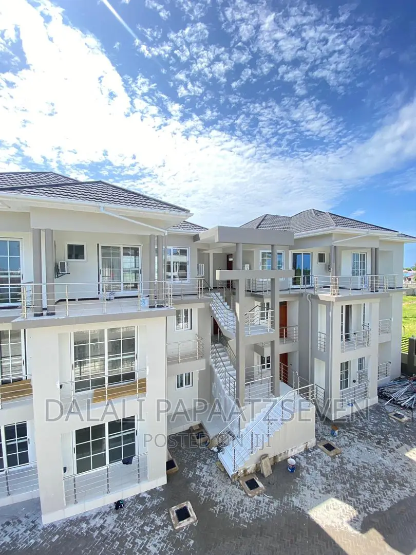 3bdrm Apartment in Dalalipapaatzseven, Mbweni for rent