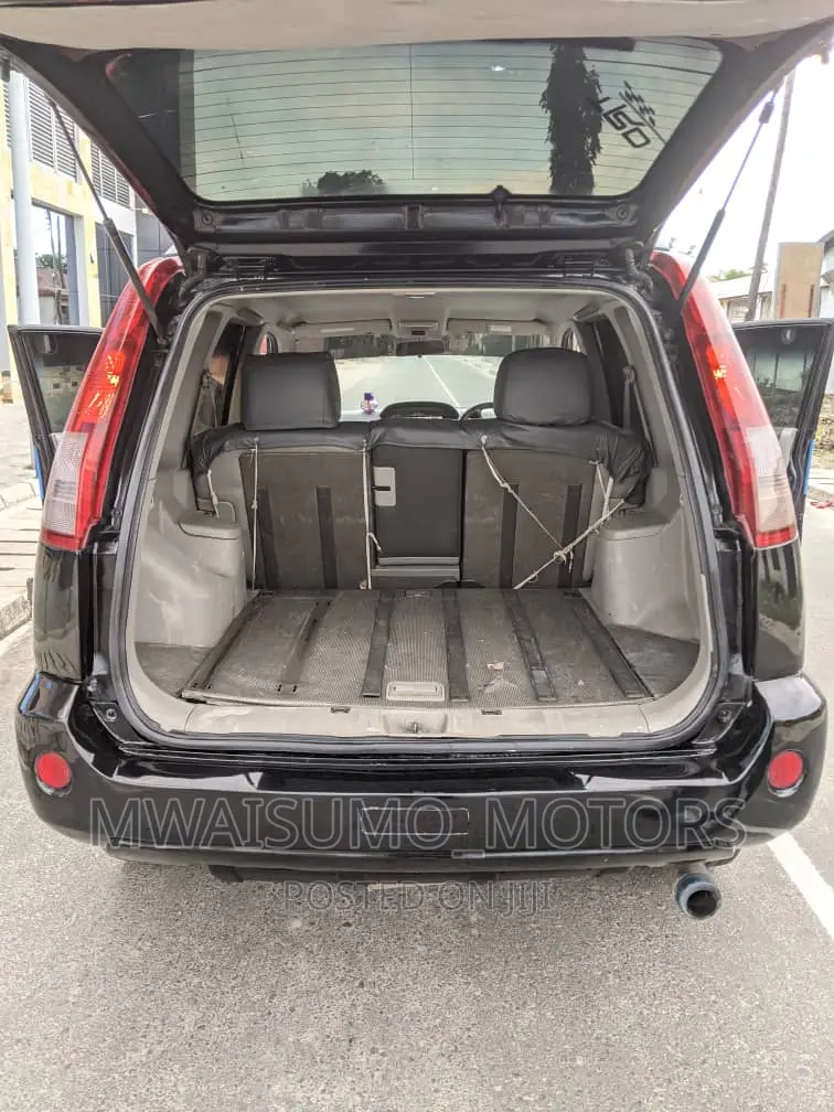 Nissan X-Trail 2003 Black