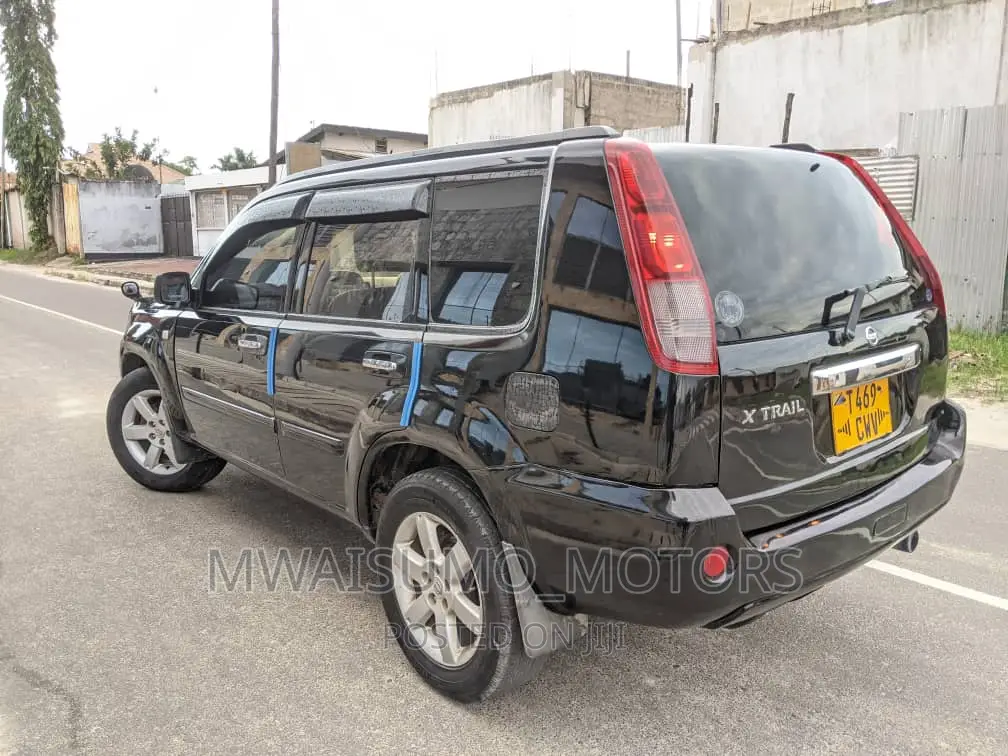 Nissan X-Trail 2003 Black