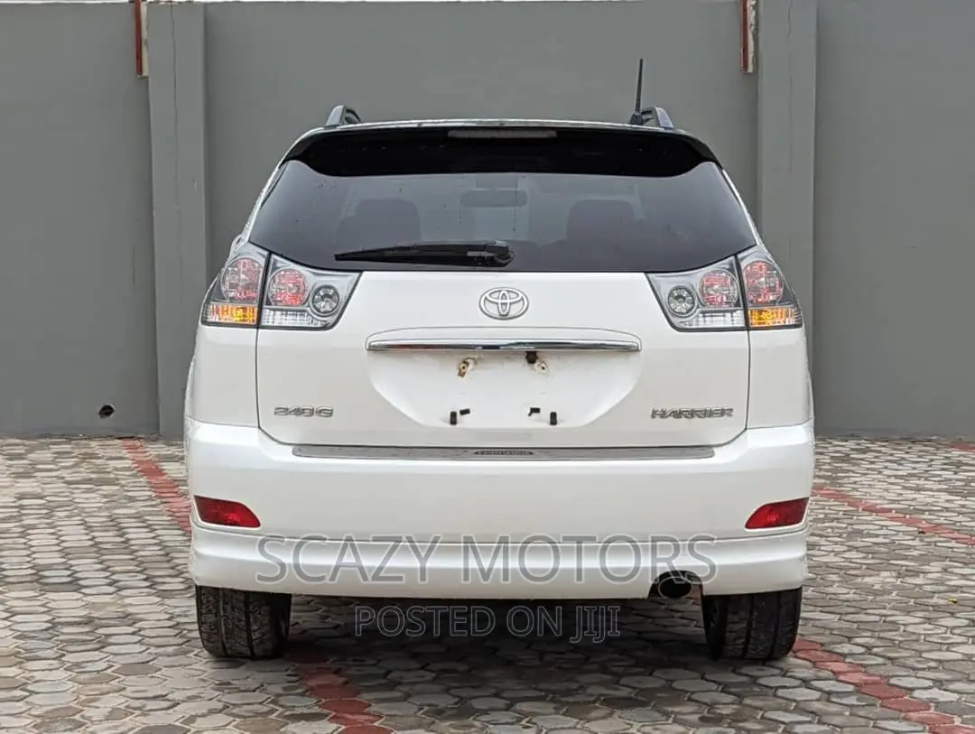 Toyota Harrier 2008