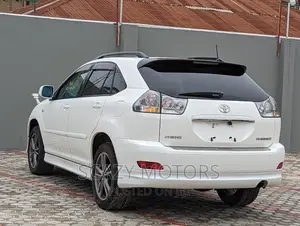 Toyota Harrier 2008