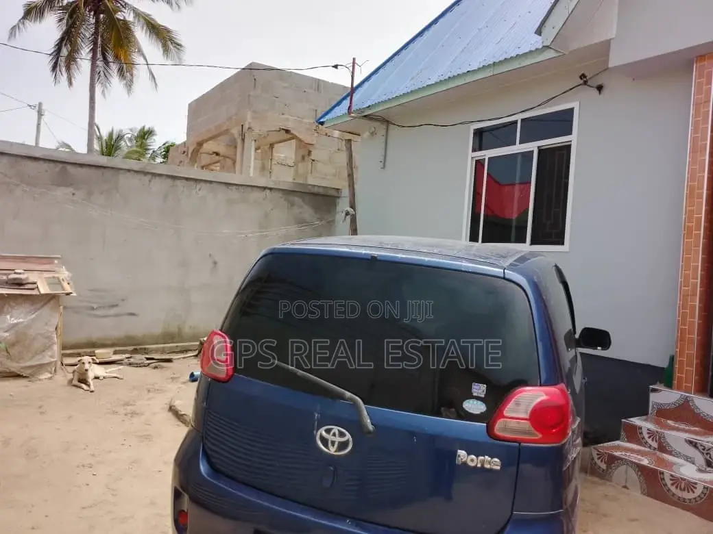 3bdrm House in Kisemvule, Ilala for sale