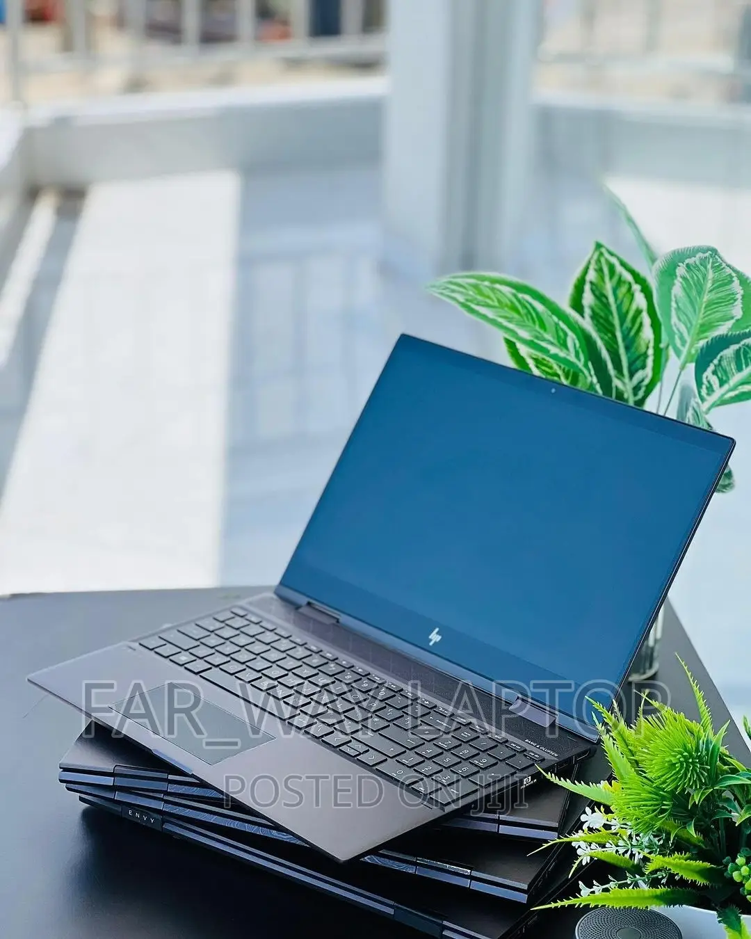 New Laptop HP Envy 15 16GB AMD Ryzen 5 SSD 256GB