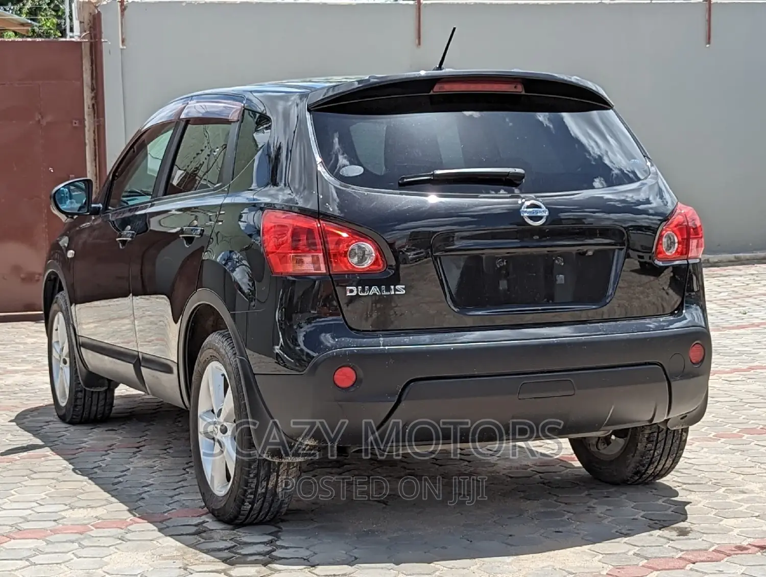 Nissan Dualis 2011 Black